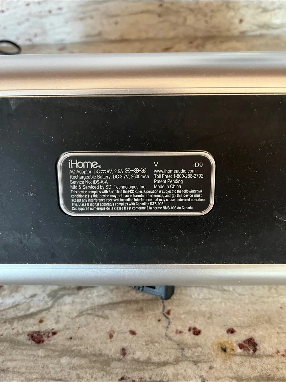 iHome Silver Charging Dock with White Tablet